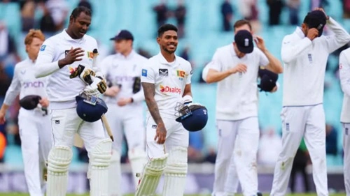  Lunch in Test Cricket