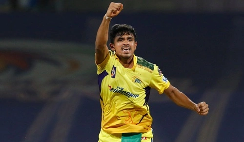 Maheesh Theekshana